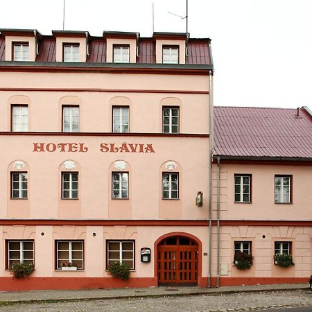 Hotel Slávie Klášterec nad Ohří Exterior foto